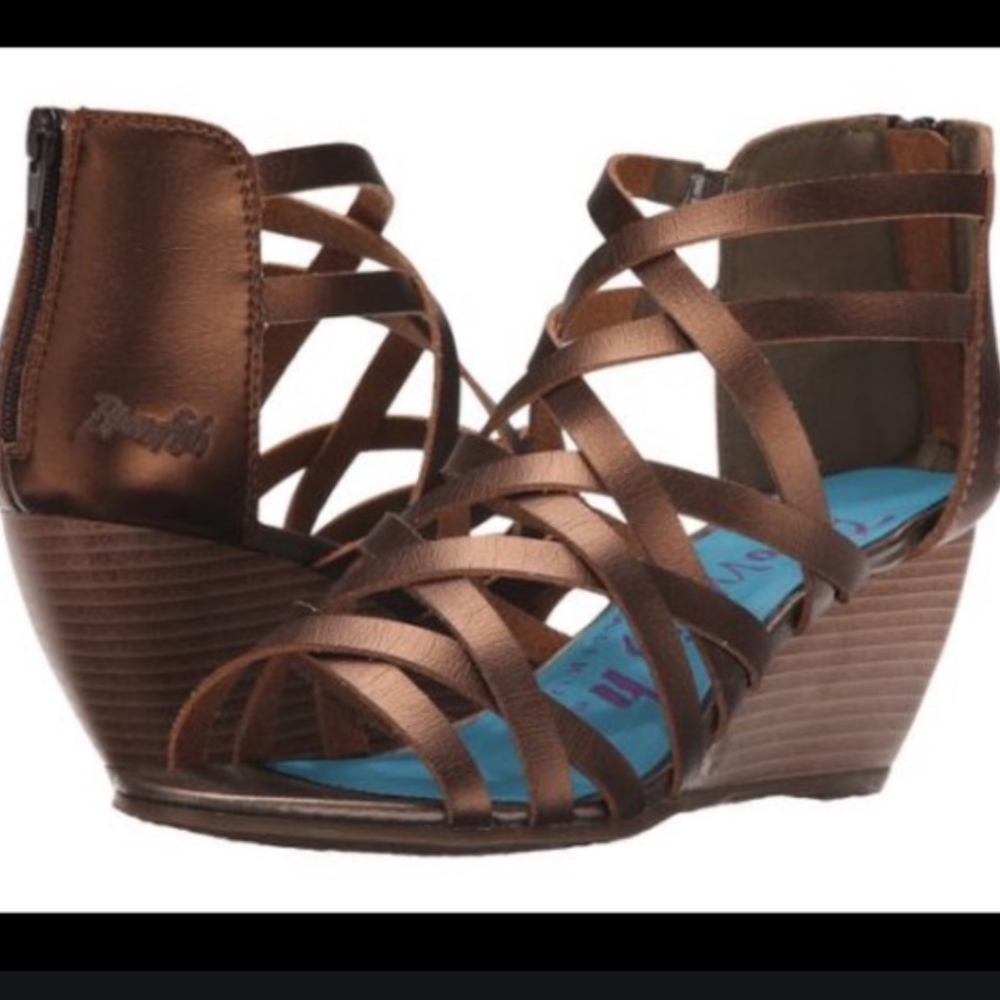 Blowfish Strappy. Wedged Sandal